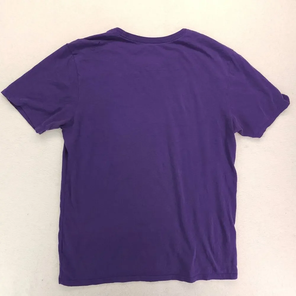 Nike Graphic Basketball Crew Neck Short Sleeve Shirt Mens Size M Purple 16986